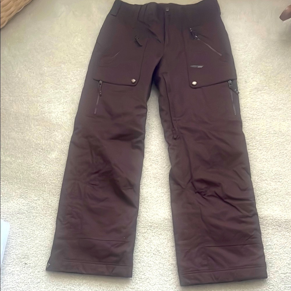 Ladies snowboarding pants. Brown , never worn.